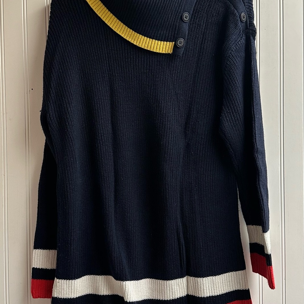 Talbots Navy Blue Women's‎ Sweater with Red and White Accents Large